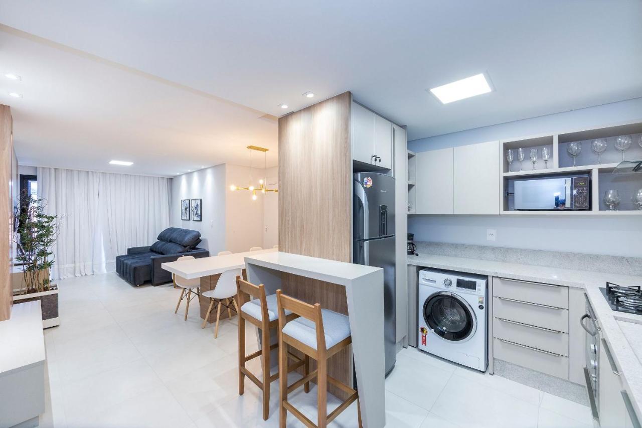 Adra 106 - Apartamento No Centro De Bombinhas - Rooftop Com Piscina E Academia - A Poucos Metros Da Praia - Dış mekan fotoğraf
