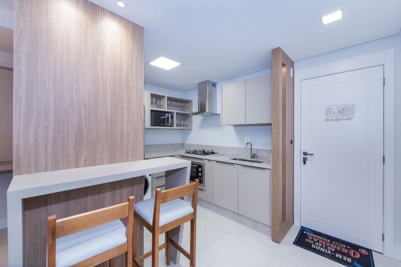 Adra 106 - Apartamento No Centro De Bombinhas - Rooftop Com Piscina E Academia - A Poucos Metros Da Praia - Dış mekan fotoğraf
