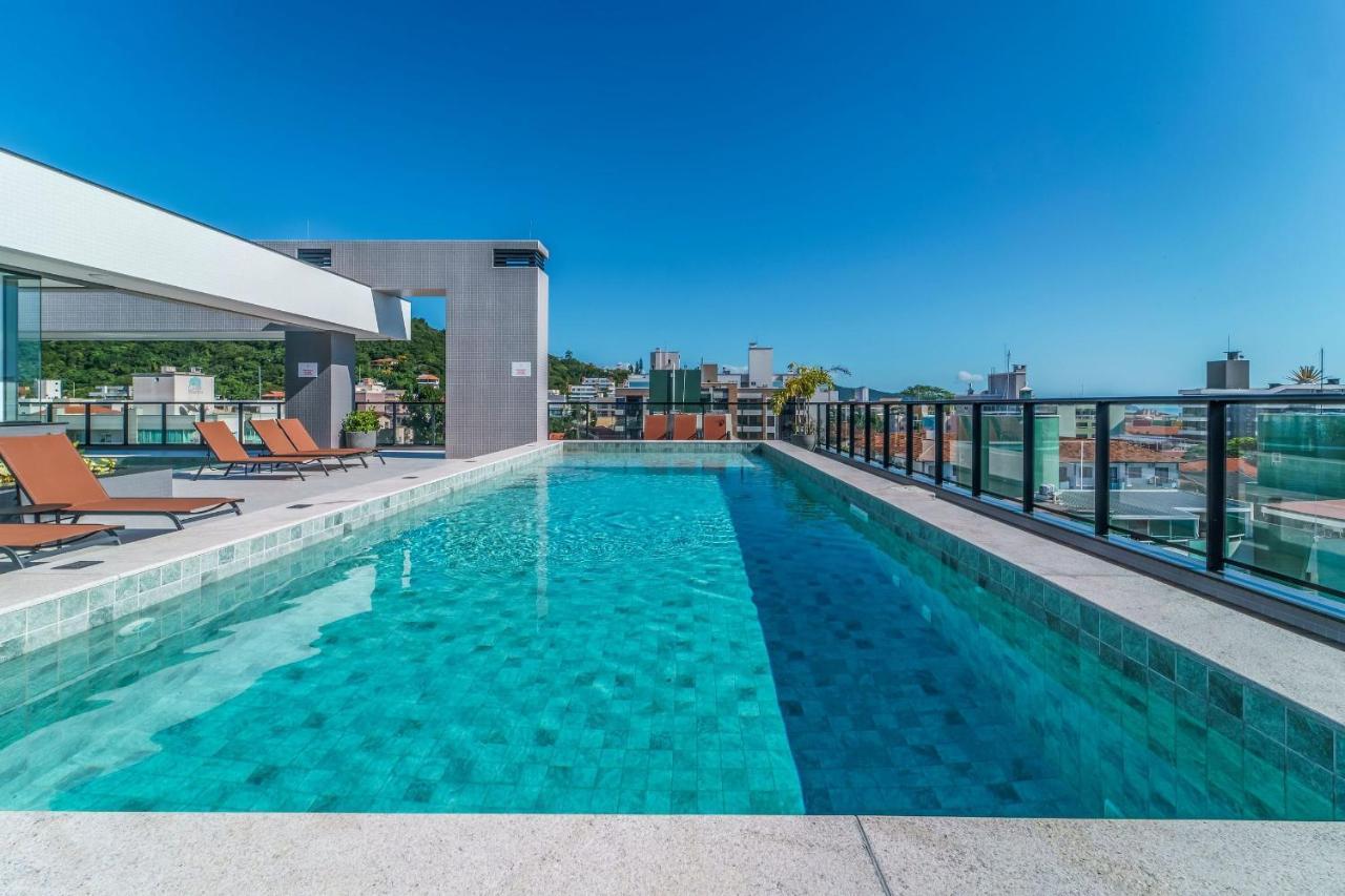 Adra 106 - Apartamento No Centro De Bombinhas - Rooftop Com Piscina E Academia - A Poucos Metros Da Praia - Dış mekan fotoğraf