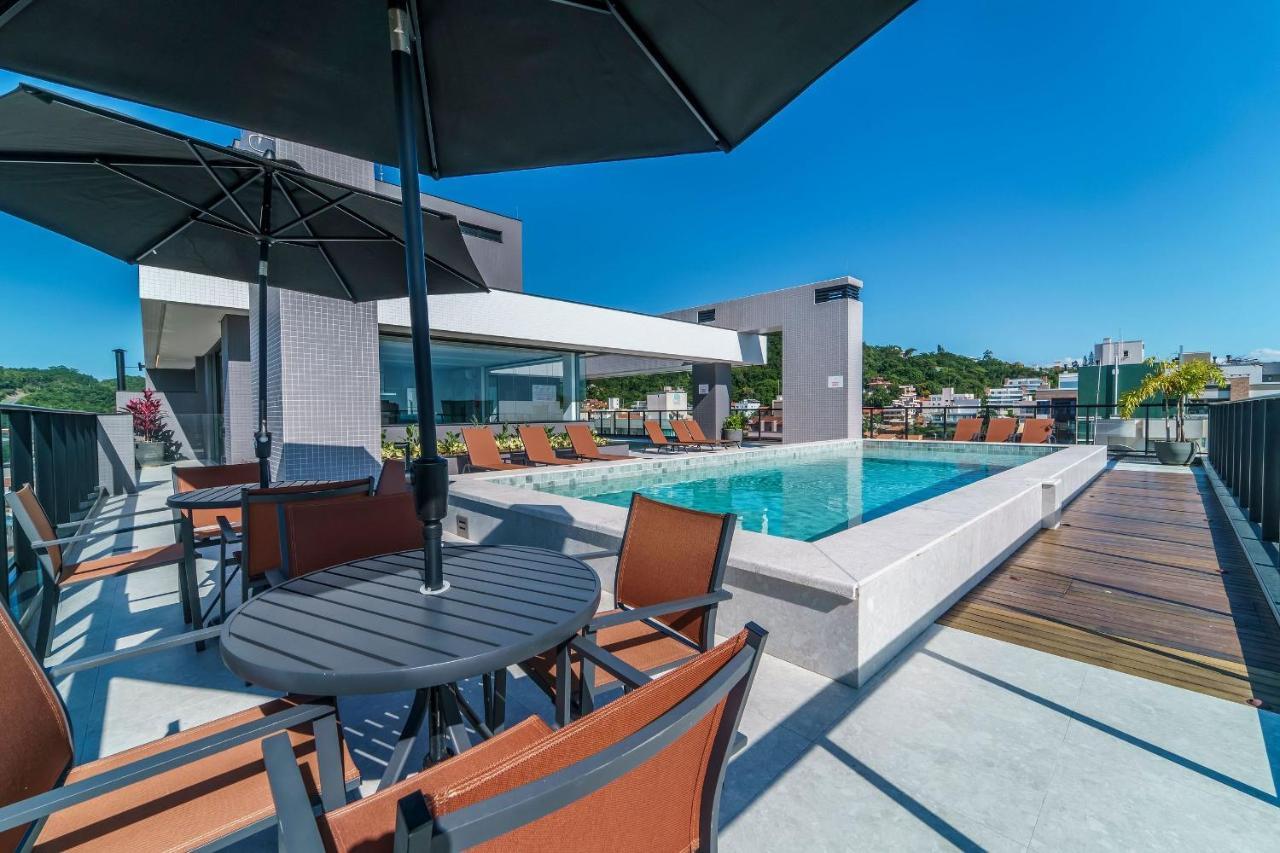 Adra 106 - Apartamento No Centro De Bombinhas - Rooftop Com Piscina E Academia - A Poucos Metros Da Praia - Dış mekan fotoğraf